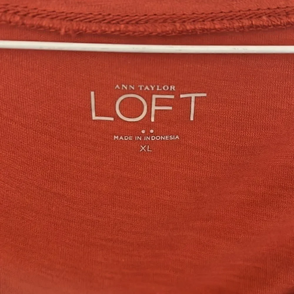 ☀️ Ann Taylor Loft Burnt Pumpkin Orange Ruffle Front Top ☀️